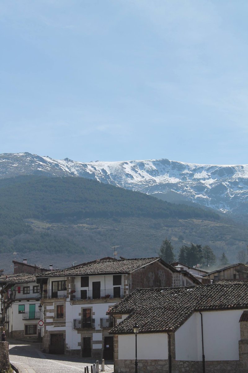 Hotel_Torres's tweet photo. Si estás preparando tu escapada por Guijuelo para el Puente #DiadelPadre, hay lugares que tienes que visitar #Sierra http://t.co/CYosDbqQ4e