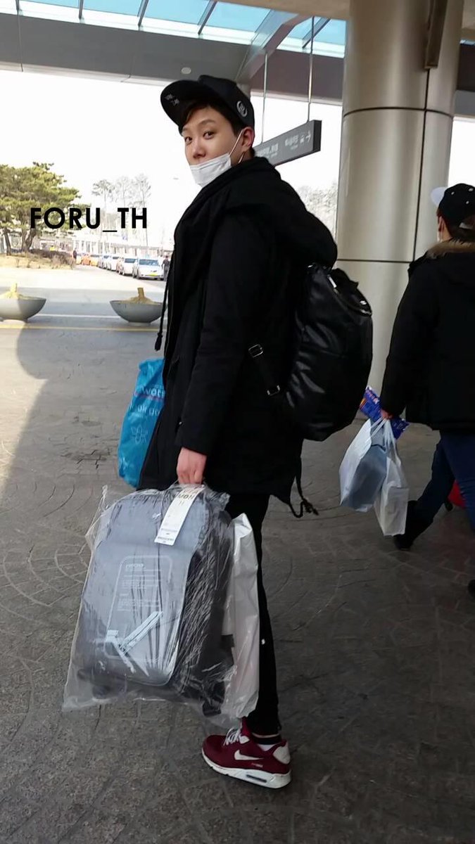 [ Fotos ] 2015.03.16 F.CUZ en el aeropuerto de Gimpo regreso a Corea CANdiN1UcAAtvJi