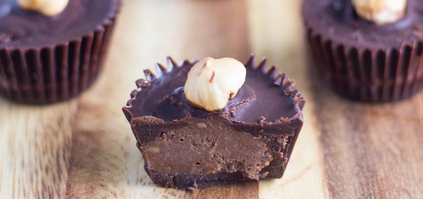 mindbodygreen's tweet photo. Like Nutella? Try These Vegan Hazelnut Cups by @becoming_ness http://t.co/kVs8BsRrjy http://t.co/40rfYw5vmu