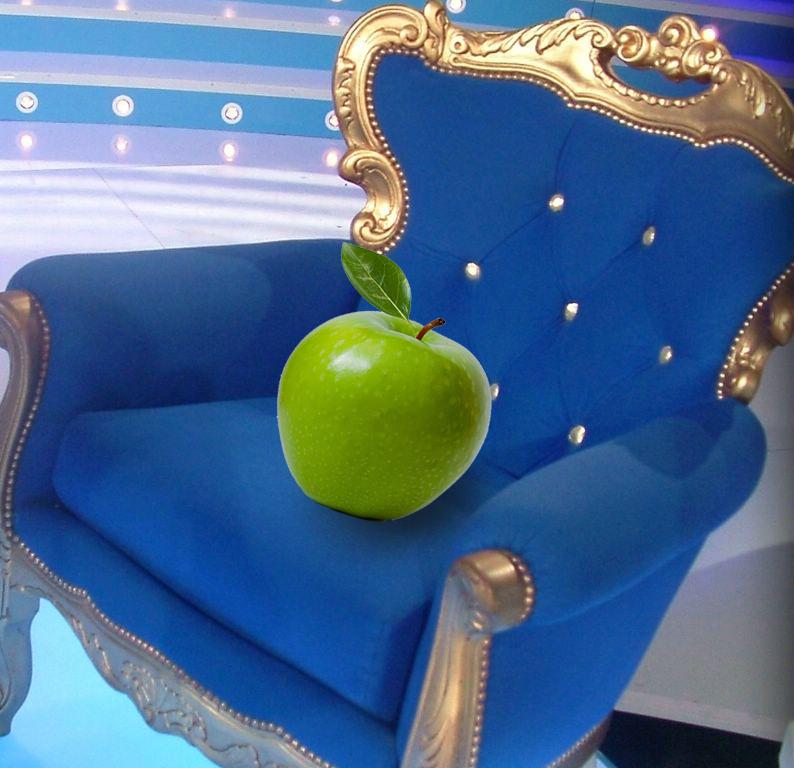 LaMethodeCauet's tweet photo. .@XboxFR @oasisbefruit La Mépomme Cauet approuve ce message. http://t.co/auMj6pOgDU