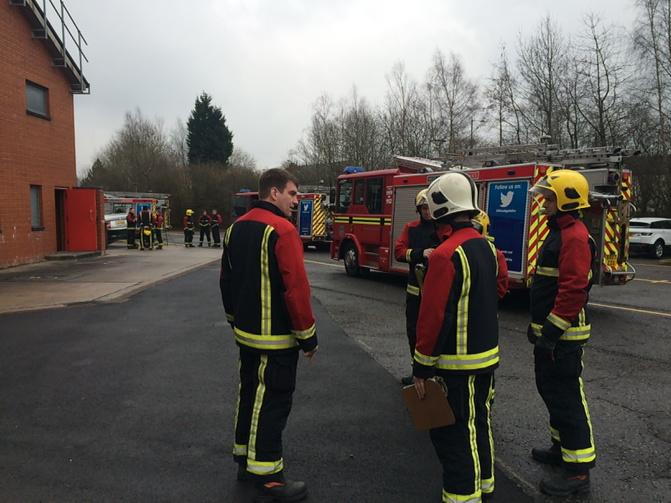 @Woodgatefire ready. Joining us for today @KingsNortonFire <a href="/Northfieldfire/">Northfield Village Fire</a> Blue Watches #RTB