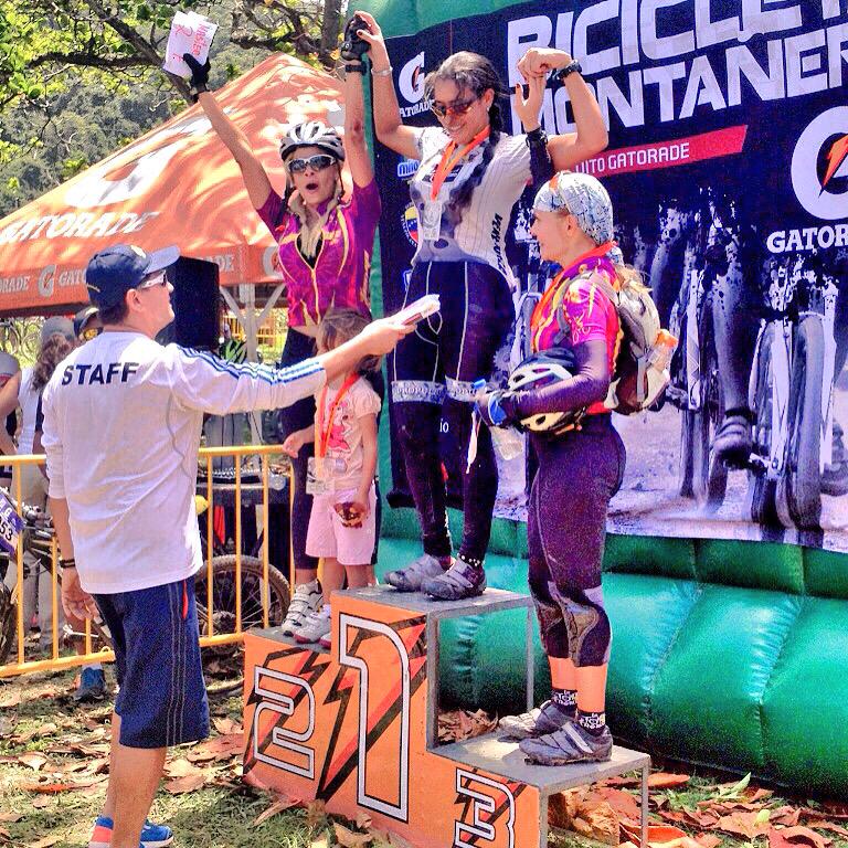 TeamDivasmtb's tweet photo. 2do y 3er lugar para nuestro team en la 1ERA VALIDA DEL XXII DE MTB GATORADE 2015 @TeamDivasmtb @dcastavenezuela http://t.co/DD5pDKLLyp