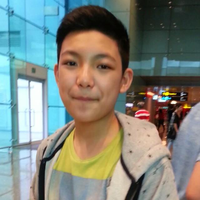 TheVoiceKidsPH's tweet photo. Gwapoooo cto #darrenespanto #totalperformer #extraordinary #worldclass #worldclasssinger #phenomenal #cutiepie #han… http://t.co/sjCSKKcVwj