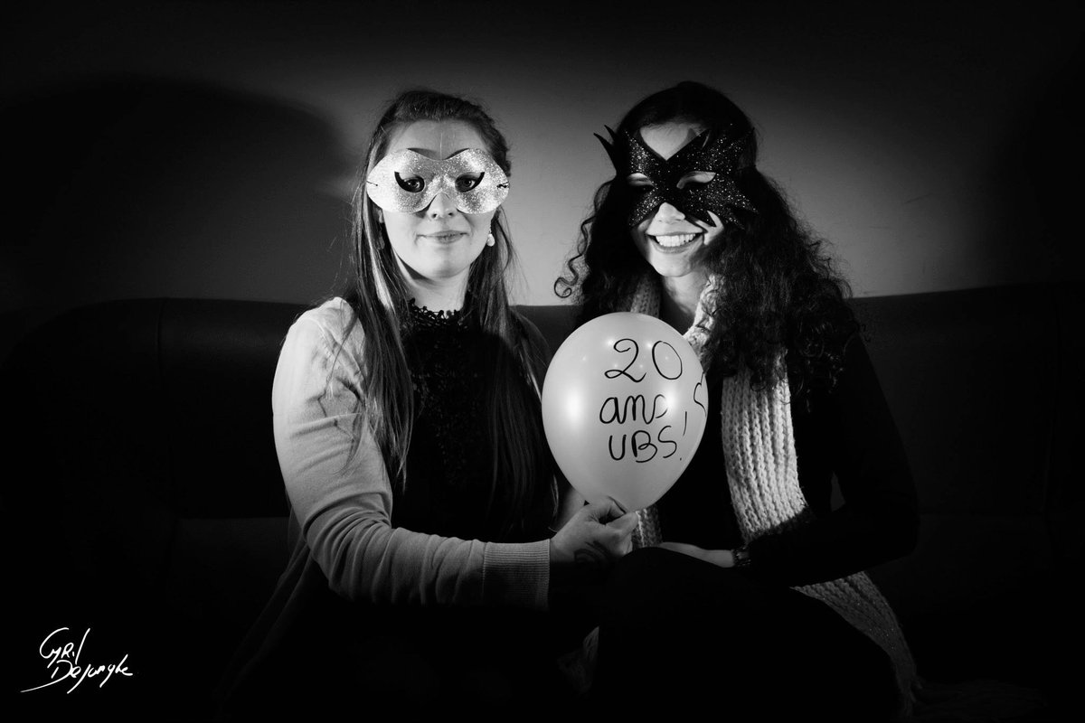 20ansUBS's tweet photo. @FacDroit_UBS @IUTVANNES @ENSIBS  remise des lots le 26/3 à 13h30 au RU. Les gagnantes : un duo droit et sciences ! http://t.co/bYT1zM3y0O