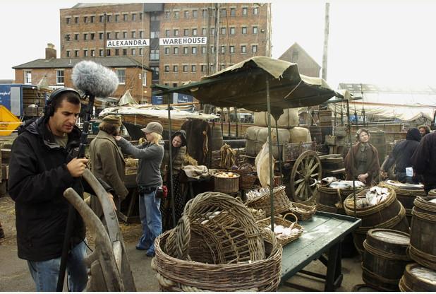 Ben_L_Coulson's tweet image. In #Gloucester every day is a @DiscworldDay - driving past the Quays where The Colour of Magic was filmed. #Discworld