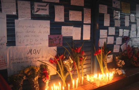 CorreodelCaroni's tweet photo. Hasta siempre Mon http://t.co/elf7jYX310 - Por Linny Suárez @HungryLy #SrMon #Gastrohistorias #Opinión http://t.co/d6oOUo7fyg