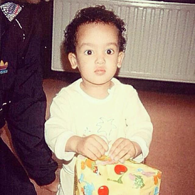 Happy 26th Birthday to Arsenal Legend, Theo Walcott!  He has been at Arsenal for over 9 years. 
