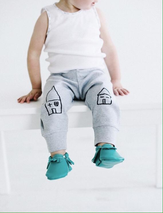 Our 'house' legging has been restocked! Also loving these amazing moccs fom <a href="/thecoralpear/">The Coral Pear</a> #kidsfashion #hipsterkids