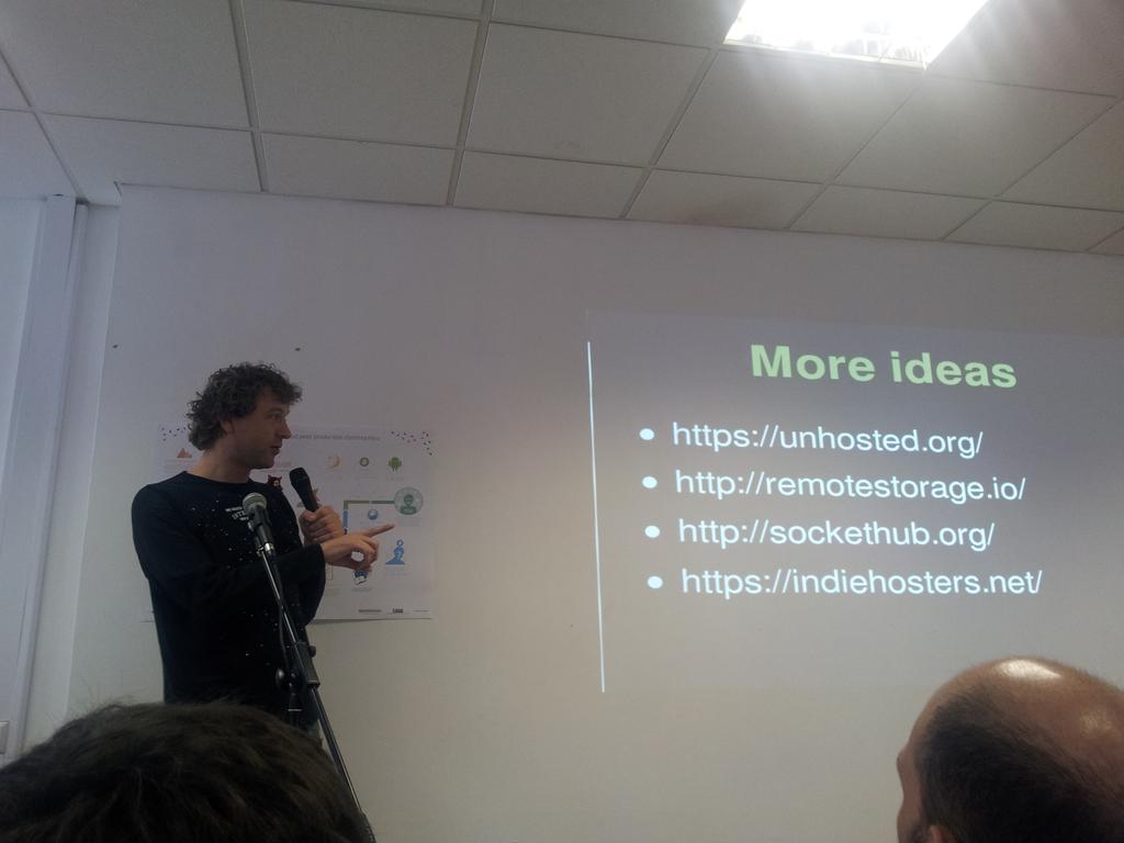 pablojan's tweet image. Unhosted.org presentation #floss4P2P #unhosted