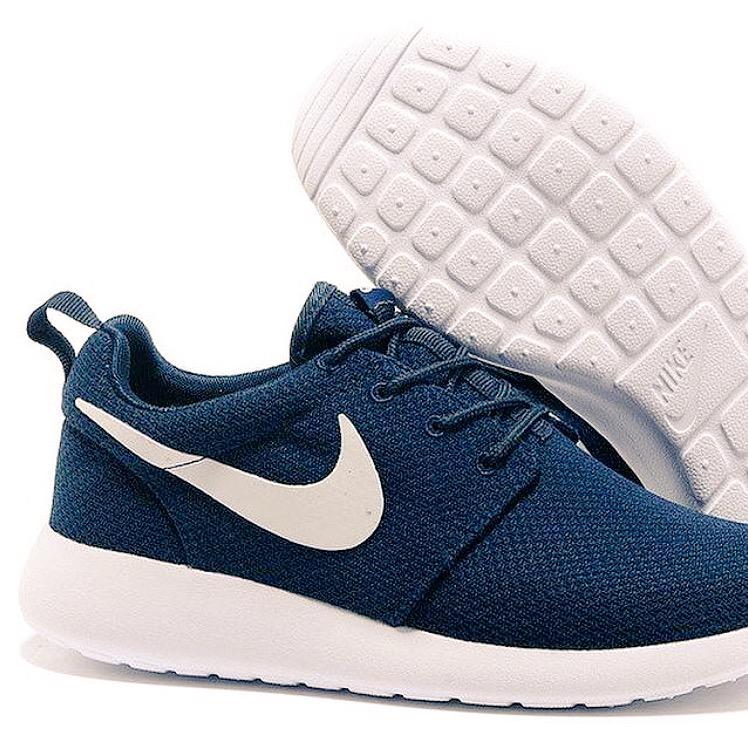 supremeshoes1's tweet photo. Nike roshe a 35€!! Pídelas ya http://t.co/j8Yhl36ntt