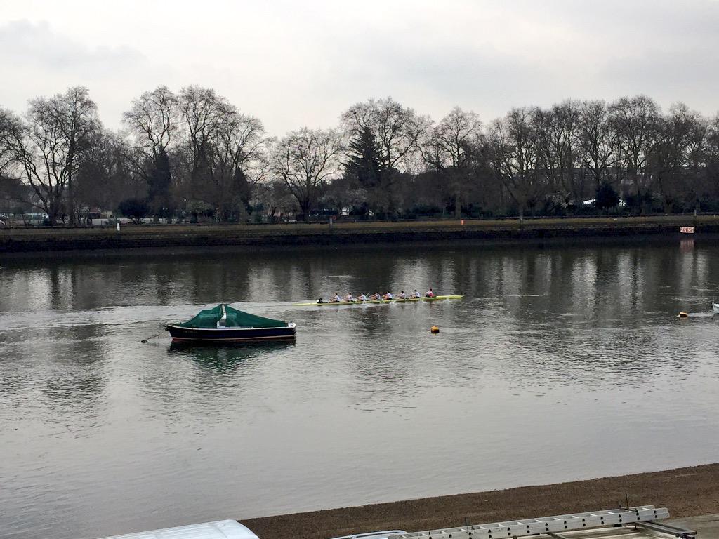 paulorwill's tweet photo. @SPSRowing approach finish @schoolshead http://t.co/flCvA7lN0l