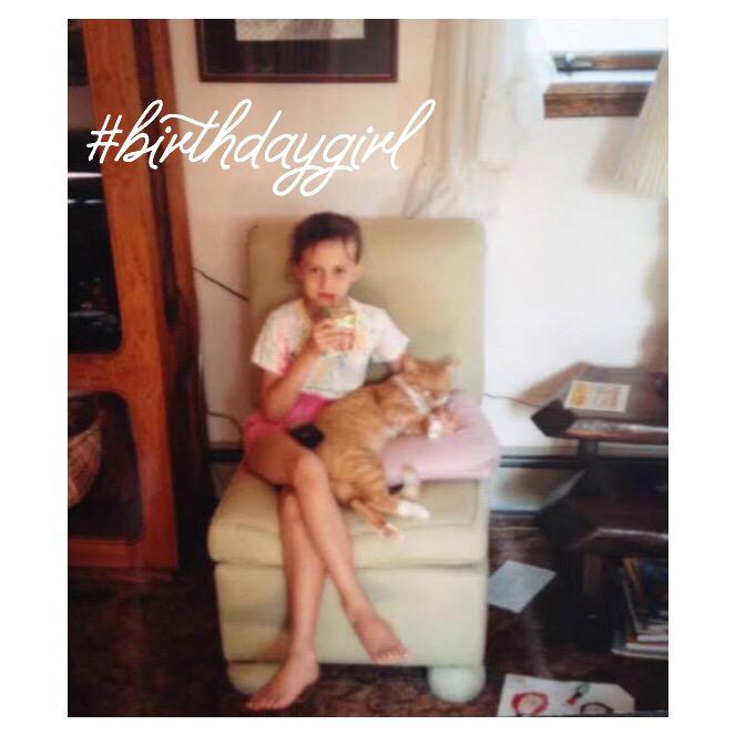 copperbottom_cc's tweet photo. that #birthdaygirl swag. @emilyohjoy🎈 #juicebox 🍇💦 #kitteh 😸 #cheers 🎂 http://t.co/het0aYbQBR