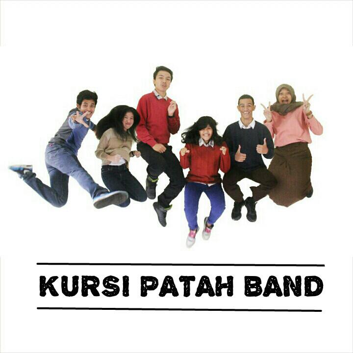 TheNevasca2015's tweet photo. Yang ketiga ada Kursi Patah!! Juara pertama seleksi band di #MRKRST2014 yg pastinya gak kalah keren! :D http://t.co/jDsCohwI2J