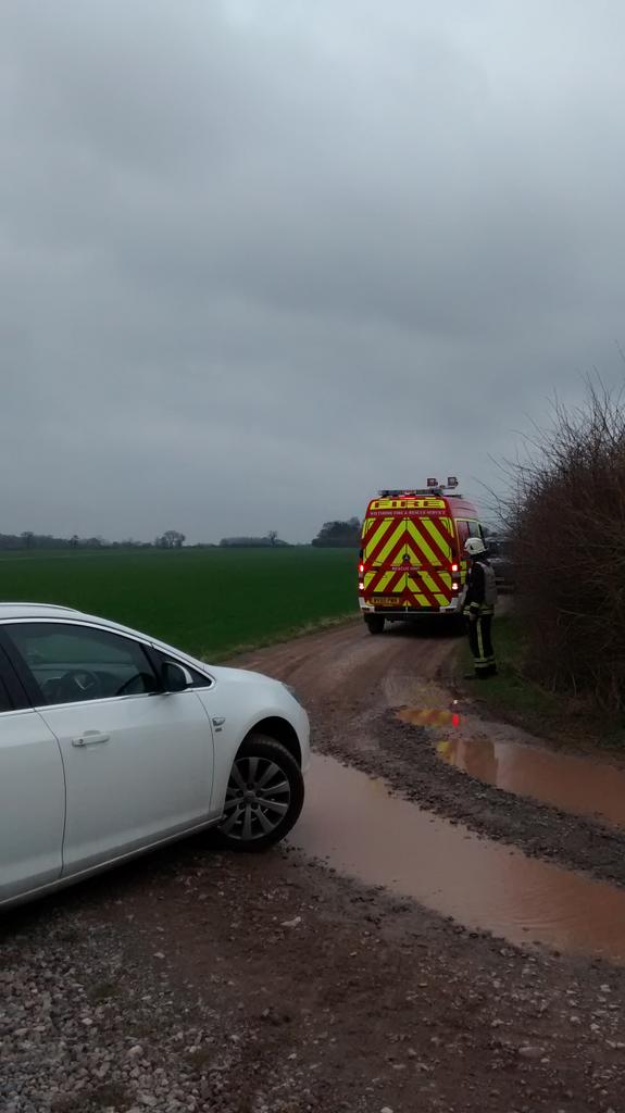 adehurren's tweet photo. My wknd included ammonia leak on Swindon Ind Est &amp; a horse in a ditch in the middle of very rural Wilts #variedwork http://t.co/gb9HGD1AEz