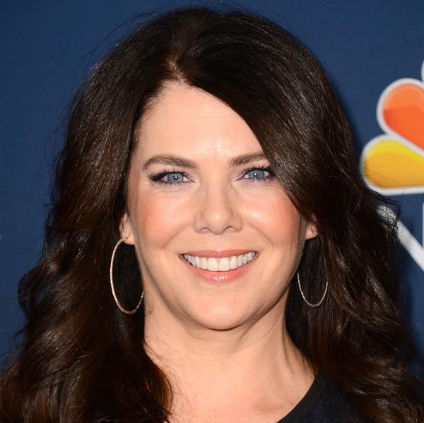 Happy 48th Birthday to actress Lauren Graham! What\s your favorite role of hers?  