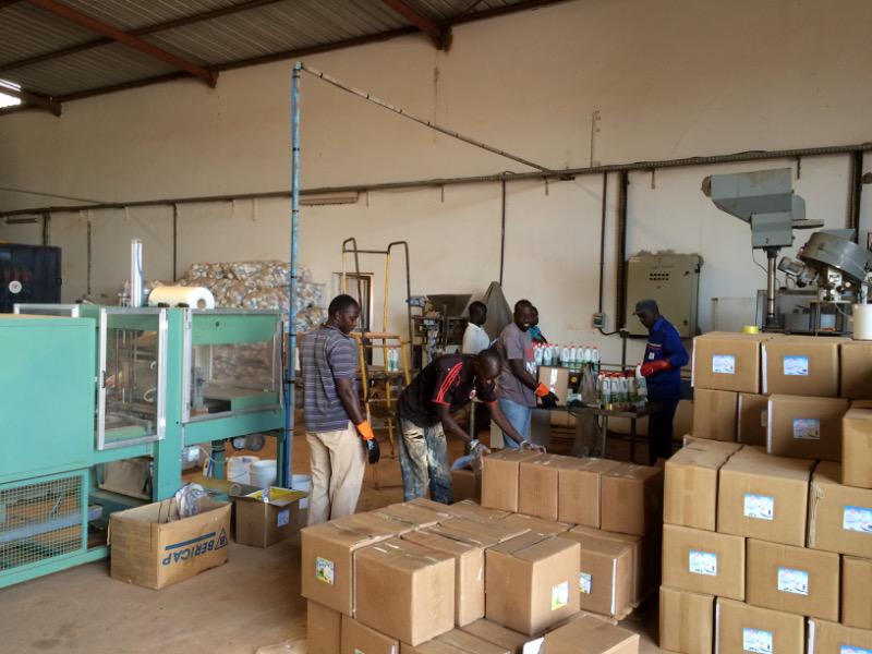 sccdsa's tweet image. production line of liquid soap