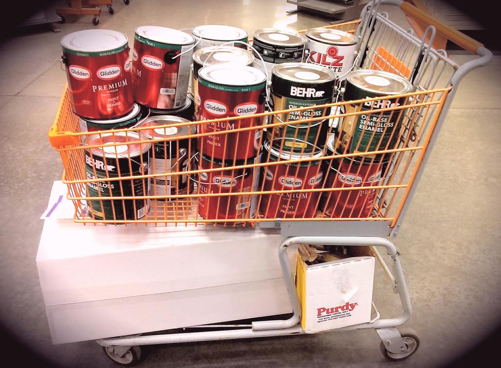3641ProDesk's tweet photo. Happy Monday! Starting the week off right with paint sales! @Tw3641 @THD3641winston @TracyLLove @Chriscwarnold http://t.co/79XXCmpYZb