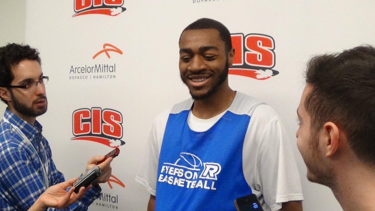 OUAToday's tweet image. The Bronze medal winning @ryersonrams @RyersonU @CIS_Bball @CIS_SIC @OUAsport #OUA #CISFinal8