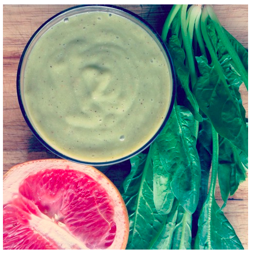 TiempoyFormaMX's tweet photo. #EnTiempoyForma
Para los que tuvimos fiesta el fin: Un Detox Verde... por @DeniseSaulF 
#Vida  http://t.co/nllxzvMDYf http://t.co/W3lGUSI3dB