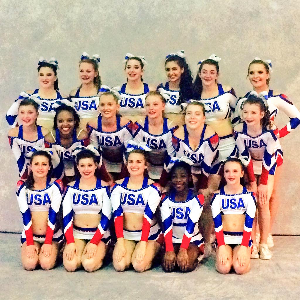 USA_LadyLeopard's tweet photo. Lady Leps team photos at warmups Day 1 at #UCAallstar #ThrowThemLsUp http://t.co/MabStBQZMF