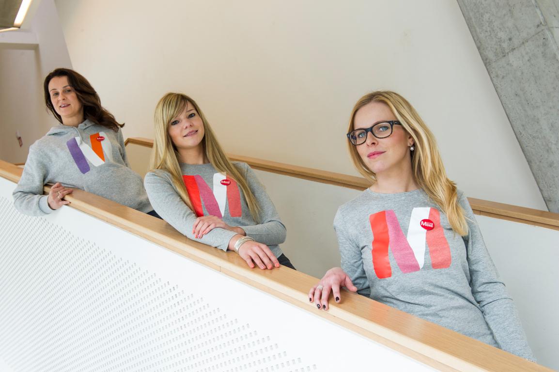 RAEC_Mons's tweet photo. Joueurs A et jeunes Dragons mannequins d'un jour pour #Mons2015! Cc @97STUDIO @visitmons --> http://t.co/YgAnsiCCbZ http://t.co/nFIfcMwixi
