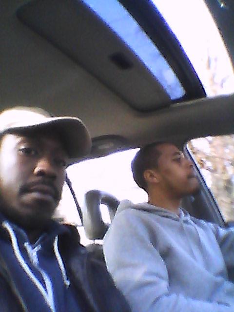 pill66gates's tweet photo. @neef66th yung wheelin n im chillin... almost killed me doe 😂😂 http://t.co/p7yLxB7Q4x