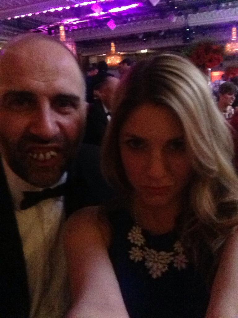 SmithyEm1's tweet photo. Beauty and the beast... #gangsta #PublicanAwards #PublicanAwards #skyglamcam #Table14 http://t.co/d61hycZGYB
