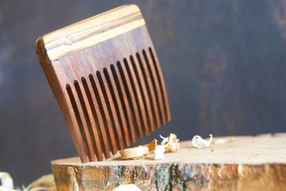 CarolJMims's tweet photo. Did you know @SaulsBeautyShop sells #beard combs? #YYZwin $30 with our contest and get yourself one! RT to enter! http://t.co/mdxn8BBl4q