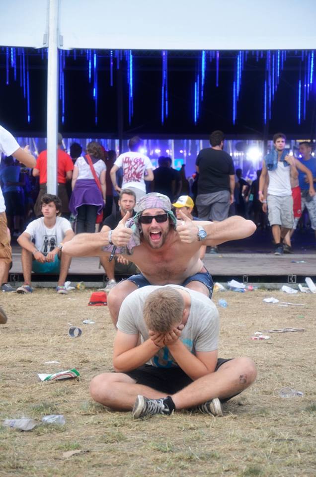 Met deze foto van de <a href="/Humo/">humo</a> site, halen we hopelijk de <a href="/pukkelpop/">Pukkelpop</a> pre party binnen! #jhwollewei #pkp15
