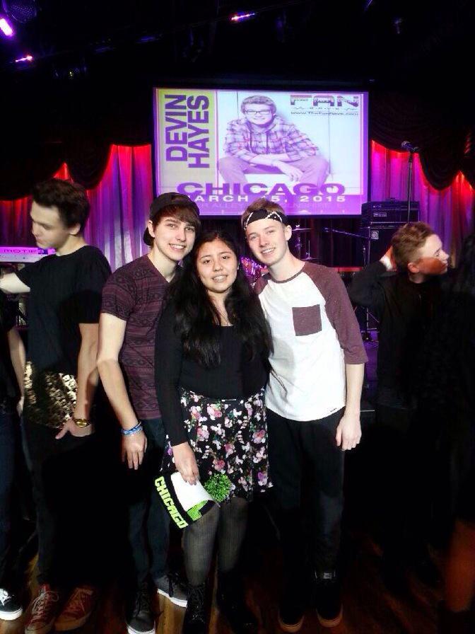 jenniferxvivas's tweet photo. @SamandColby @SamGolbachh @itscolbybrock U guys were so adorable especially sam πππ @TheFanRave #FanRaveChicago http://t.co/ZMLMPmYFCe