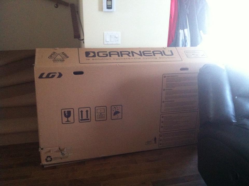JBiboud's tweet photo. Gess whats in the box!!! http://t.co/q2ECMzZO4V