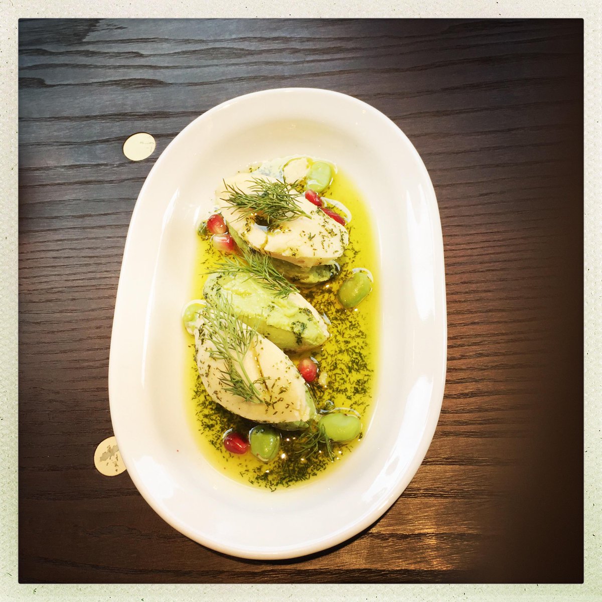 babajipidesalon's tweet photo. Creamy #fava purée broad beans with pomegranate and dill comes to life alongside a portion of #warmflatbread. http://t.co/T3YeNMeMcp