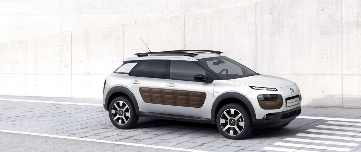 CitroenColombia's tweet photo. #Citroën C4 Cactus recibe el Premio ABC Mejor Coche del Año 2015 ¿Qué tal este modelo en nuestro país? http://t.co/0HFNH4V0wd