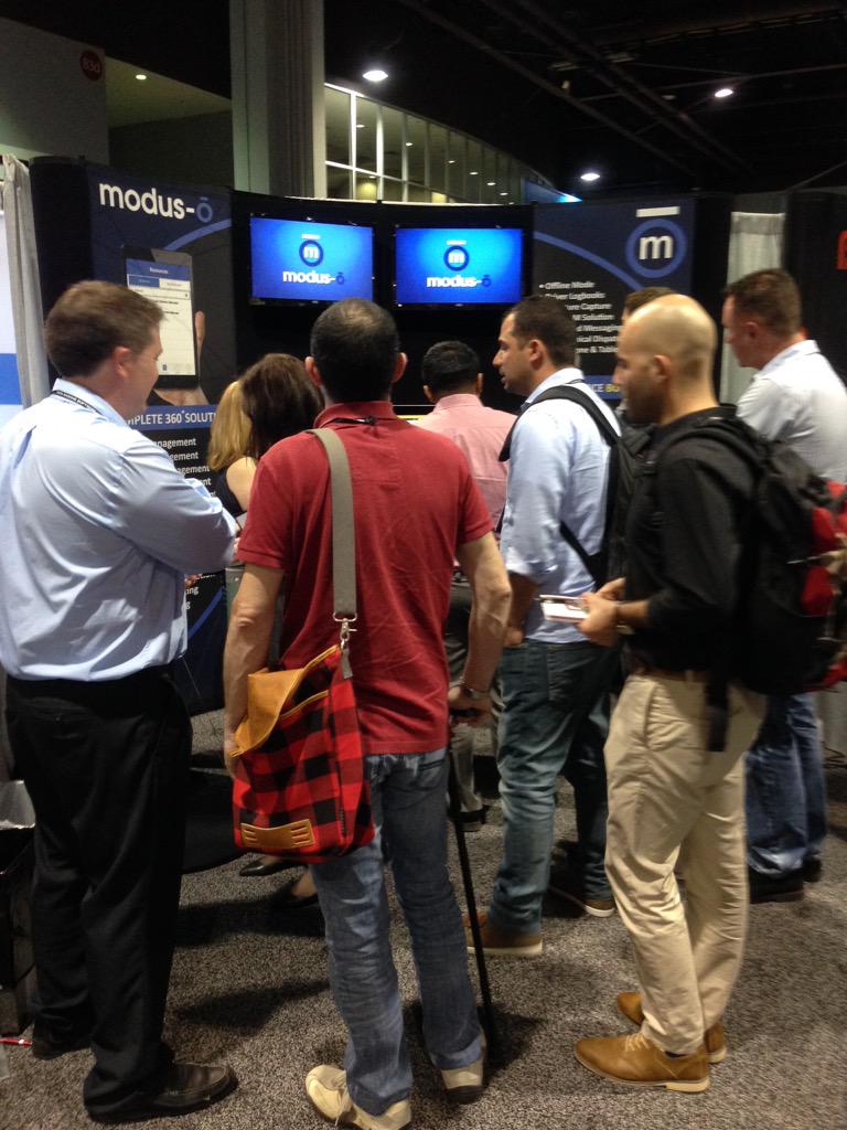 ggill1019's tweet image. Lots of buzz at the @ModusOLLC booth! #MSFTConvergence