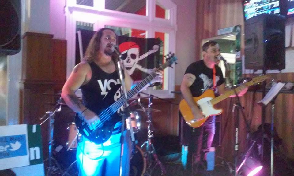 ill_billys's tweet photo. Some pics from Sat nights show. http://t.co/JQpmB3LTbw