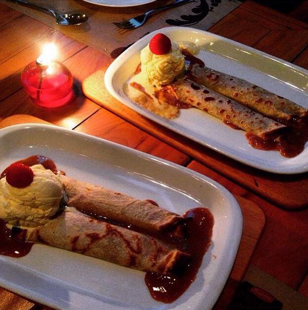 Corrientes348_'s tweet photo. A felicidade existe, e tem gosto de panqueca de doce de leite! #corrientes348 http://t.co/kBcmQoJDcZ