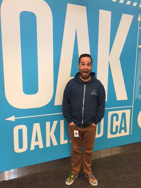 siriusxmlife's tweet photo. At @SXSW? Want a new gig? @TonyRiggins is giving flash interviews this week. Check for updates here #TalkWithTony http://t.co/w7V0iGGQkr