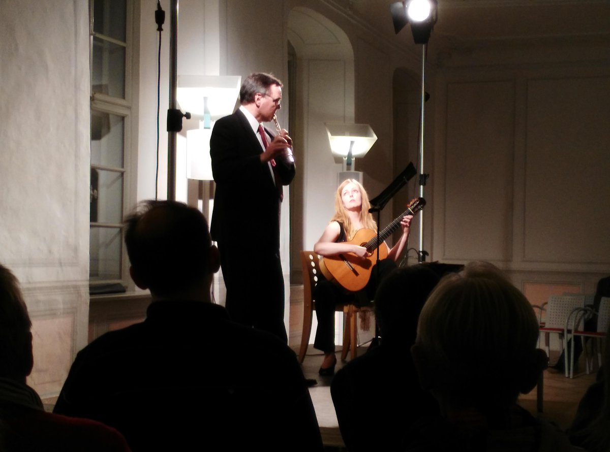 Letzte Woche spielte das Konzertsalon-Duo Heike Matthiesen und Stefan Albrecht bei den Klosterkonzerten Seligenstadt