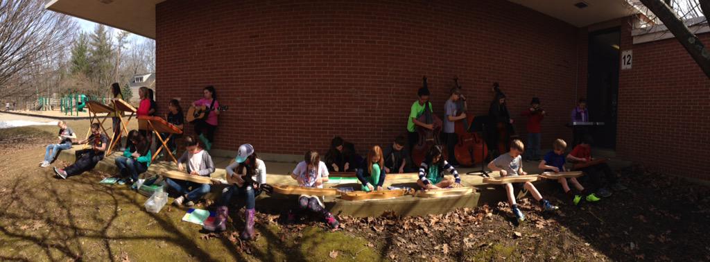 Colonial Hills tweet media