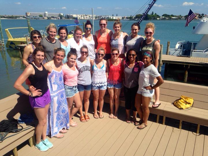 Almondjoy_Alex's tweet photo. I love these girls! ☀️❤️ http://t.co/naLPgS15Yb