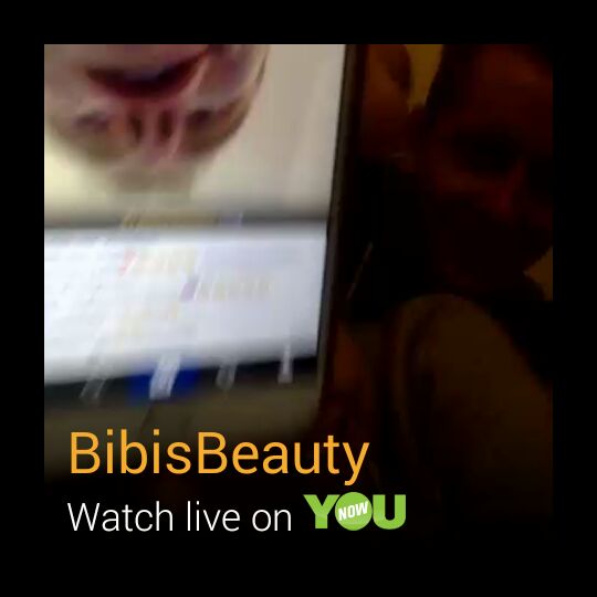 simjanovic13's tweet image. Whatchu waitin' for? Come watch @BibisBeauty live on @YouNow! younow.com/BibisBeauty/41… hahahahah julians gesicht