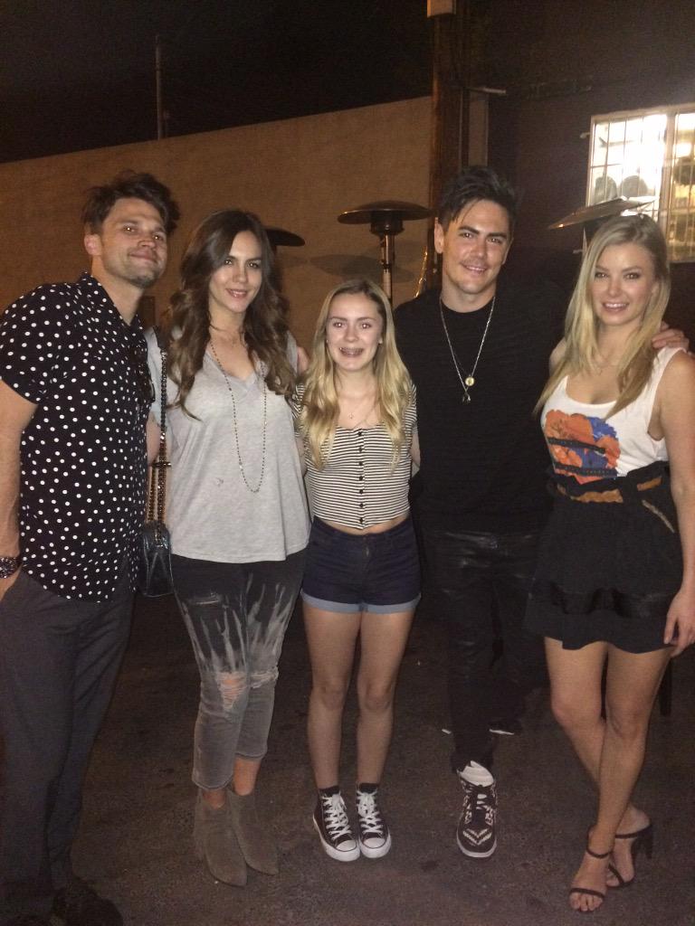 hkeolker's tweet photo. when your reality tv obsession finally pays off #vanderpumps http://t.co/3rFp03eV1b