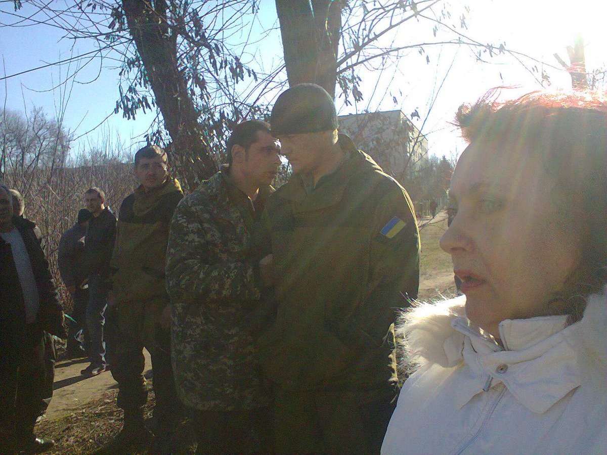 EgoRZemtsoV's tweet photo. Те самые бойцы ВСУ которые сбили девочку: http://t.co/KB3sDiSq4u
