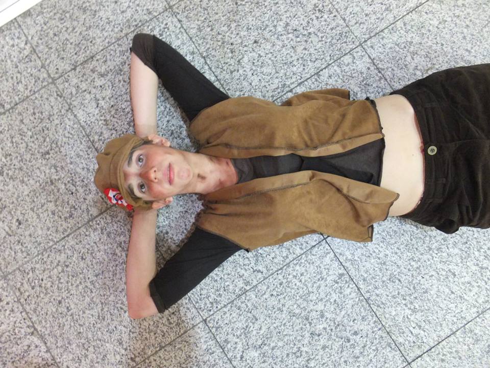 Chloe_Strohm's tweet photo. Me as Gavroche at #LSCC2015 @lesmisofficial http://t.co/FRw9FiJuCm
