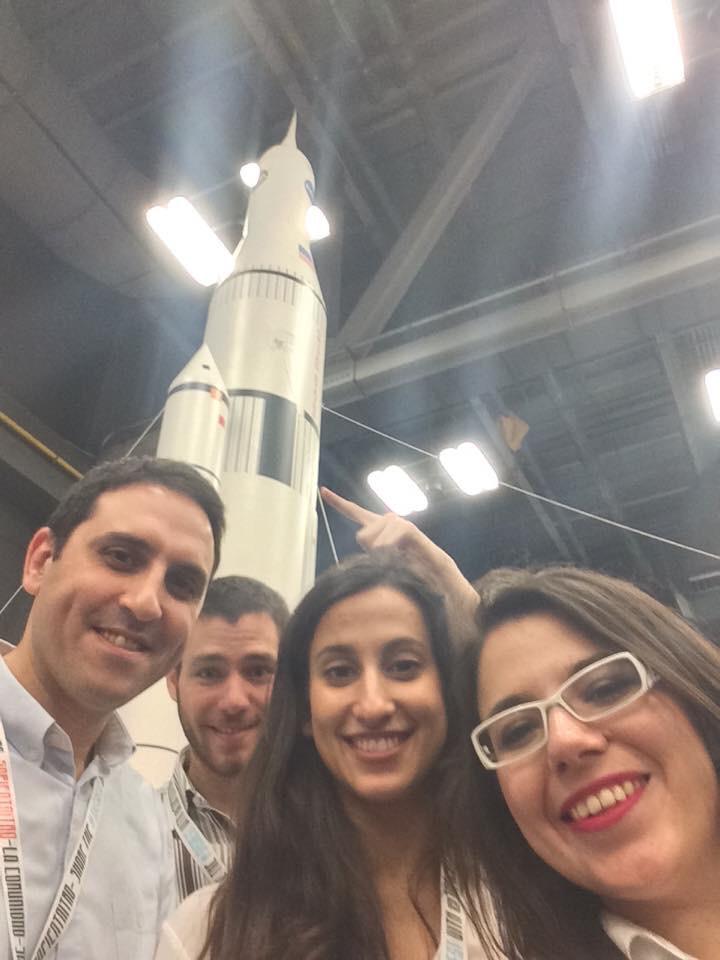 ACEinAUEB's tweet photo. Greek startups δίπλα στη NASA, γιατι θα εκτοξευθούν @isMOODcom @ClioMuseApp @TruckBirdcom @goodvidio #sxswgr http://t.co/0YJfP2XrsO