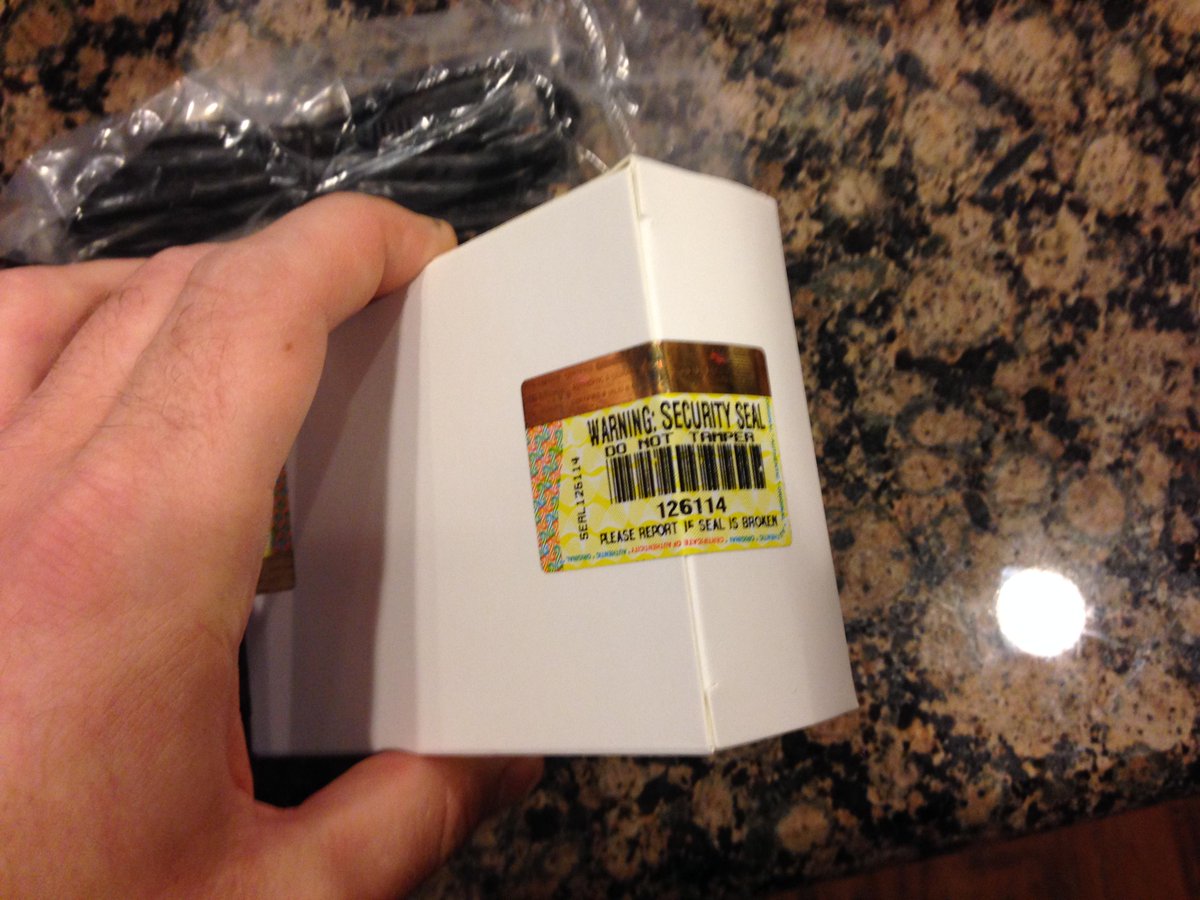 kamando's tweet image. Received my @invizbox today. Comes security sealed. Fully ready to plug in and run Tor in seconds. #PrivacyMadeEasy