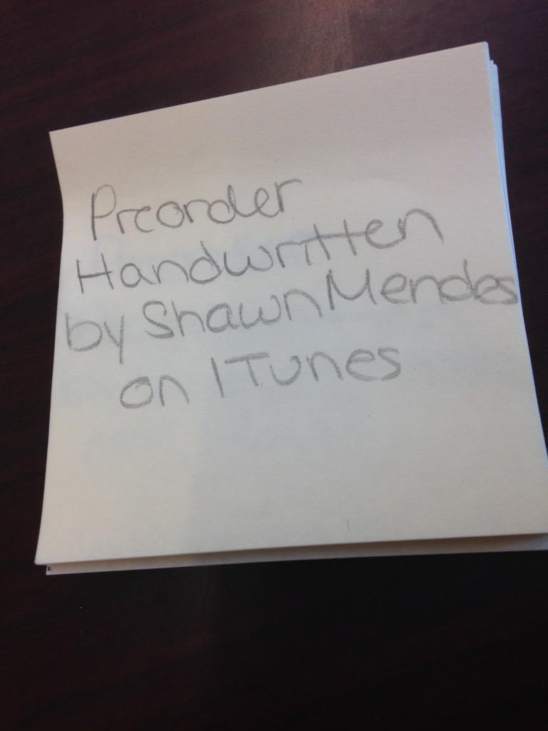 imabieIber's tweet photo. @FangirlsEatCake and I did this at our school!! Please follow us #StitchesVideoWednesday @ShawnMendes http://t.co/HWPDYNRzuh โค๏ธโค๏ธ