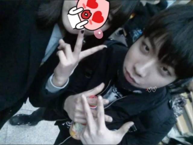 Riskha_Friska's tweet photo. #Gun and lucky fans 😱😢😣 #AlwaysWithGun #Gunhee http://t.co/Gj4WAjO2qP
