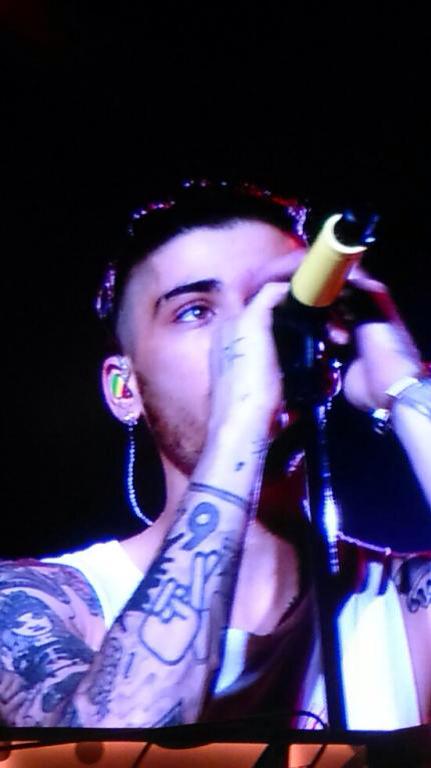 Naetia99's tweet photo. #OTRAT Australia 15.3.15  😍😍😍 http://t.co/TSoZgXuZ11