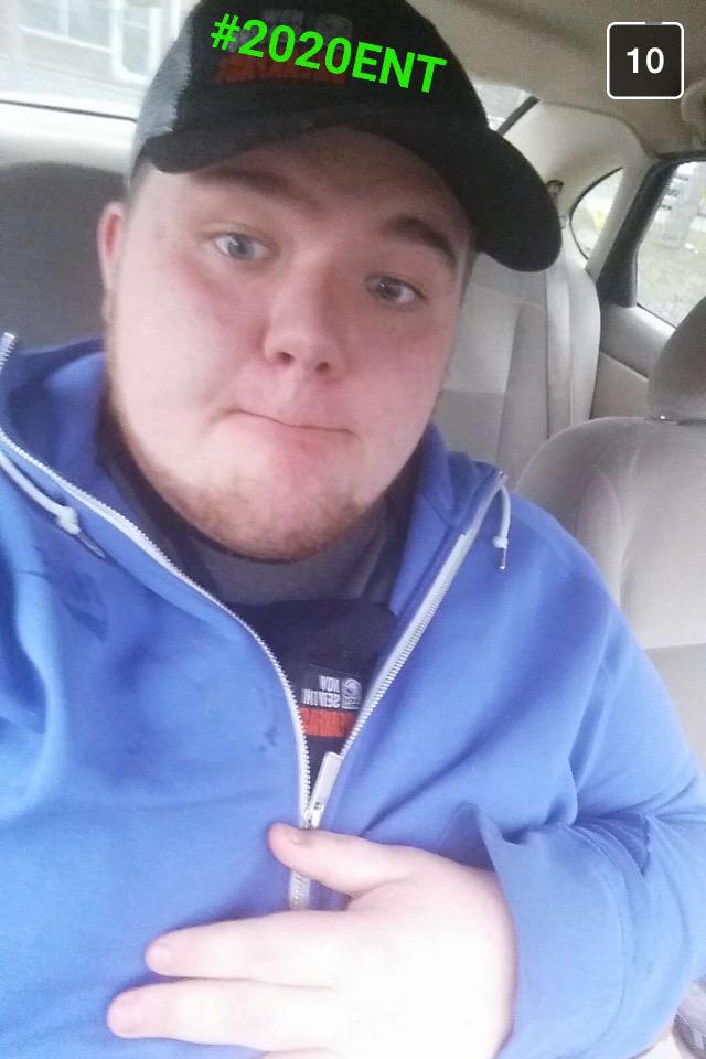 2020VisionLLC's tweet photo. Shoutout these 2 for snapping us and sending in their #SupportSnaps! Add us on Snapchat: (PMc12) #2020ENT Send yours! http://t.co/8OAQ75zACK